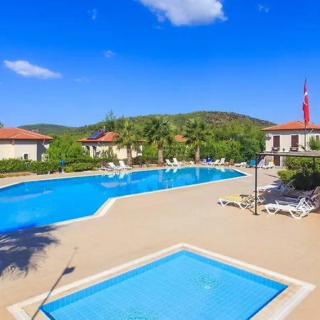 The Village Villas 17 *